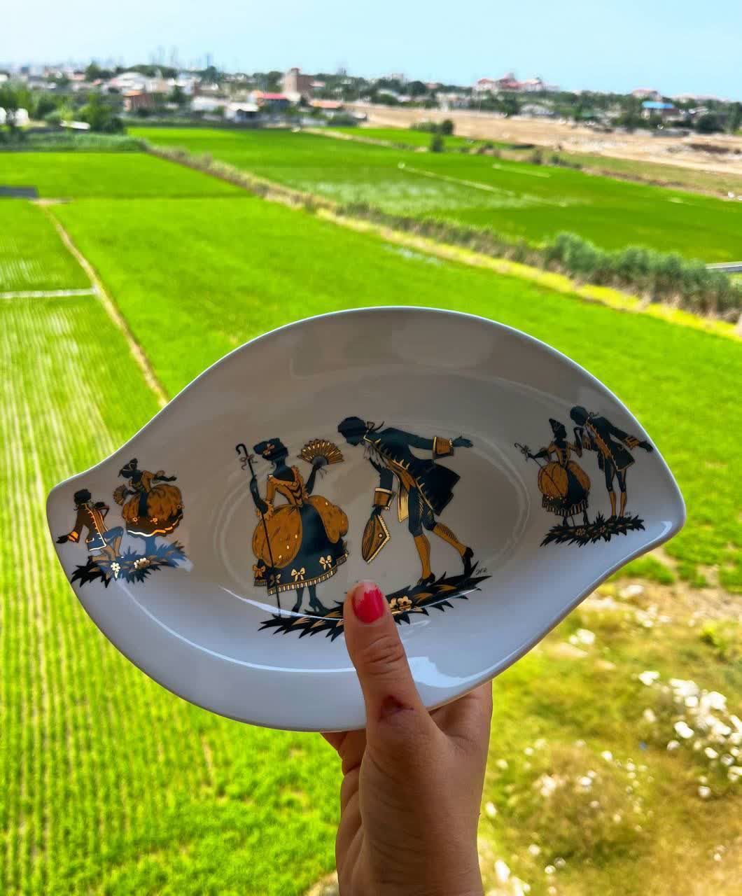 شکلات خوری